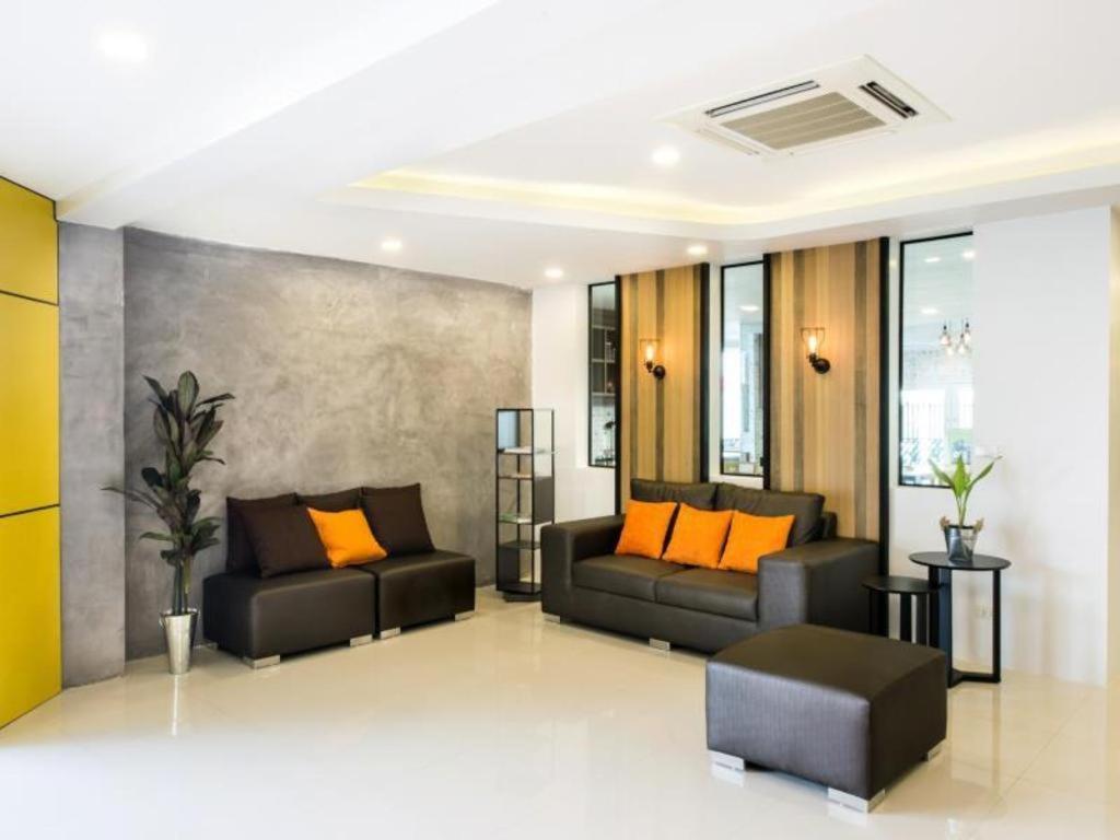 The Circle Hotel Buriram Exterior photo