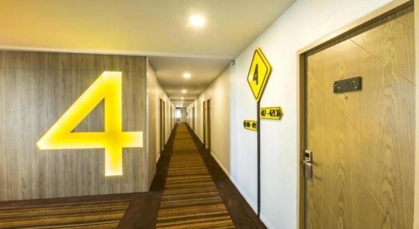 The Circle Hotel Buriram Exterior photo