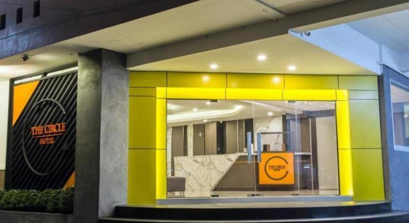 The Circle Hotel Buriram Exterior photo